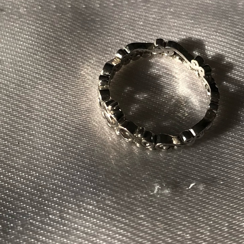 Sterling silver crown heart detailing shape ring 6 - Picture 3 of 6